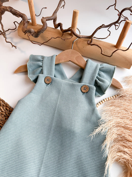 Vorbestellung Latzhose kurz