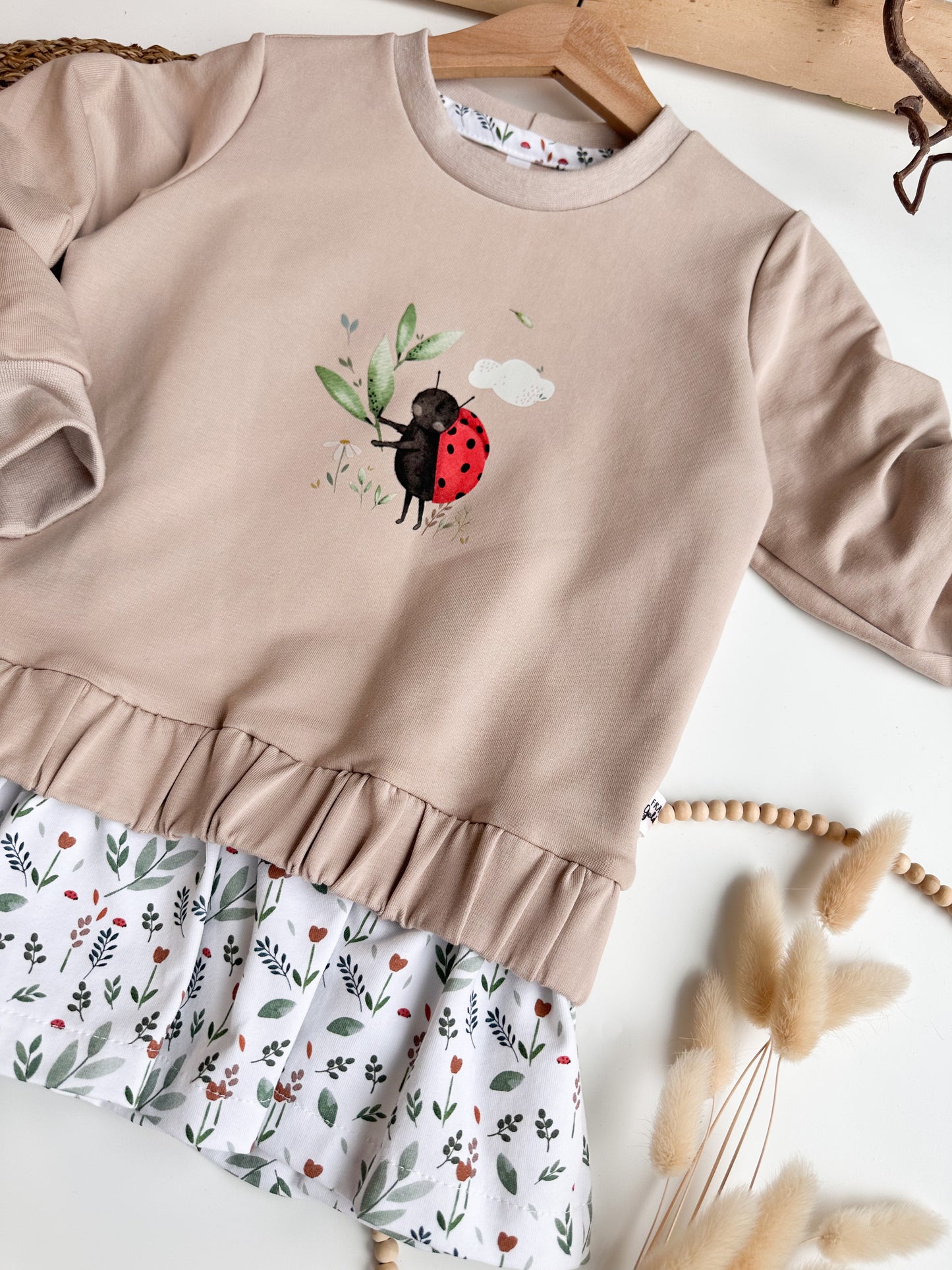 Herzchen Sweater Gr. 104