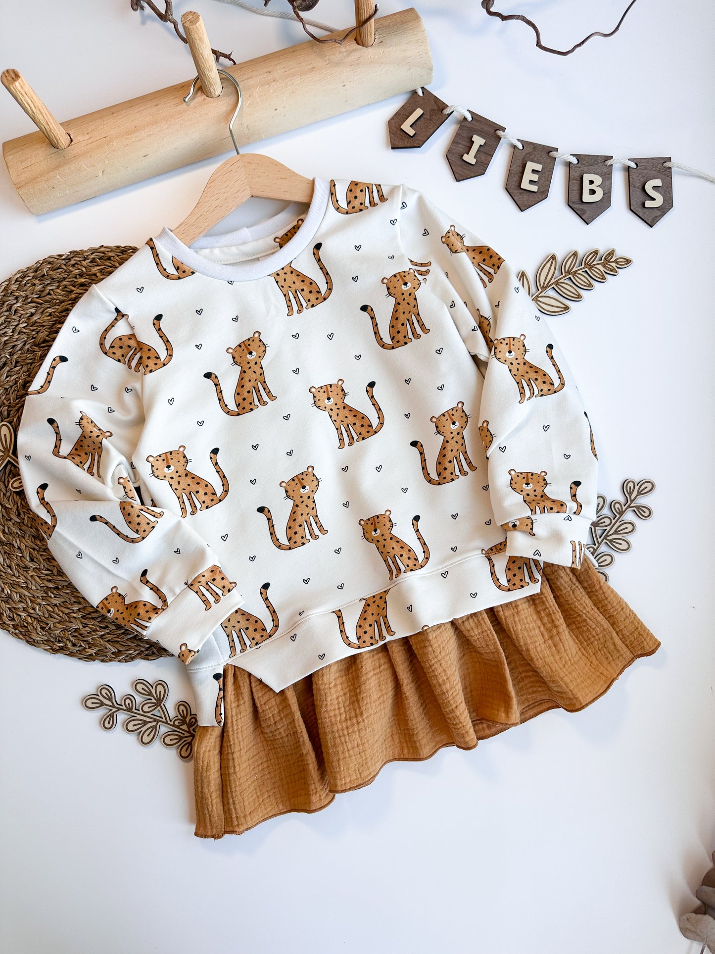 Herzchen Sweater Gr. 116