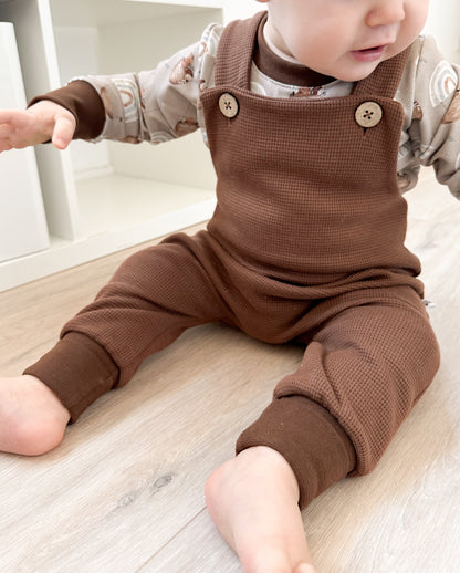 Vorbestellung Latzhose lang mit Brusttasche