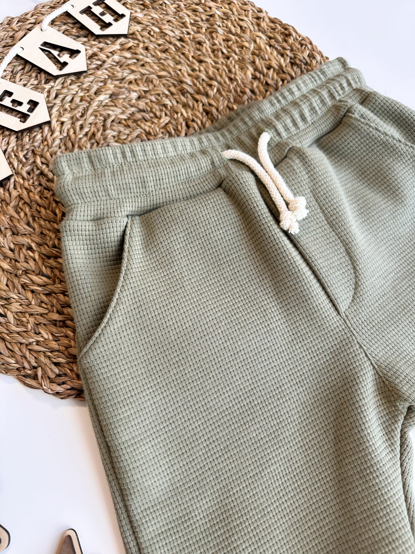 Vorbestellung Short's mit Taschen Gr. 104 - 128